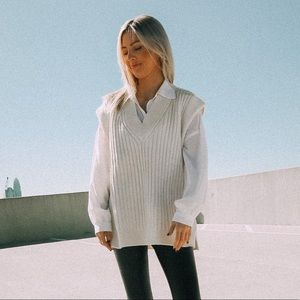 H&M - Sweater Vest - XS